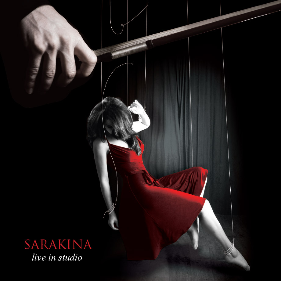 CD Sarakina live in studio