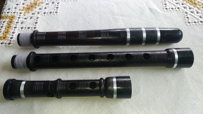 Kaval palisander, re